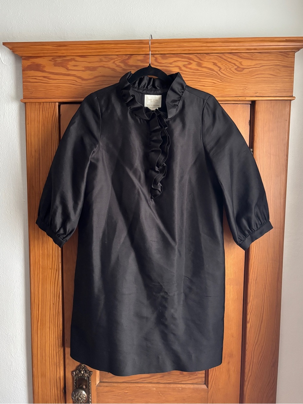 Kate Spade Ruffle Neck Shift Dress in Black Size Medium